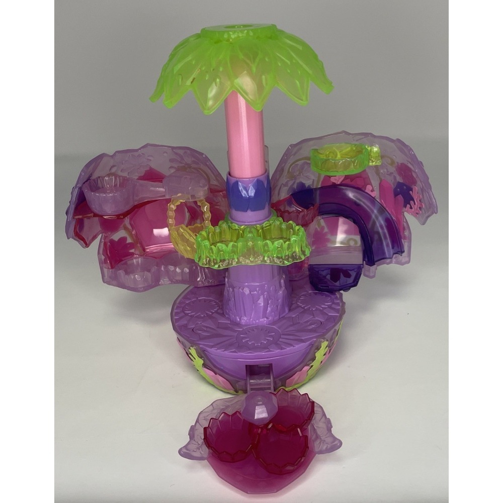 Egg CollEGGtibles Excellent Hatchimals Secret Scene Crystal Canyon
